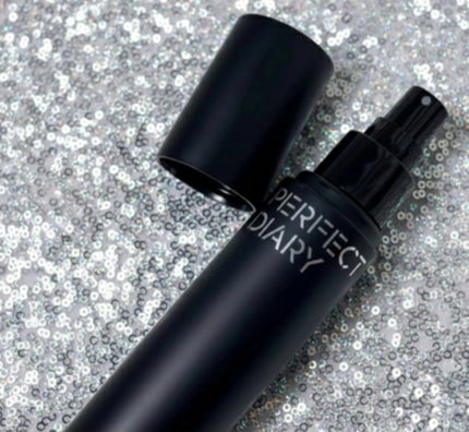 PERFECT DIARY トランスルーシェント ブルーリング セッティング スプレーのクチコミ「PERFECT DIARY
トランスルーシェンムト ブルーリングセッティングスプレー
メイク.....」(2枚目)