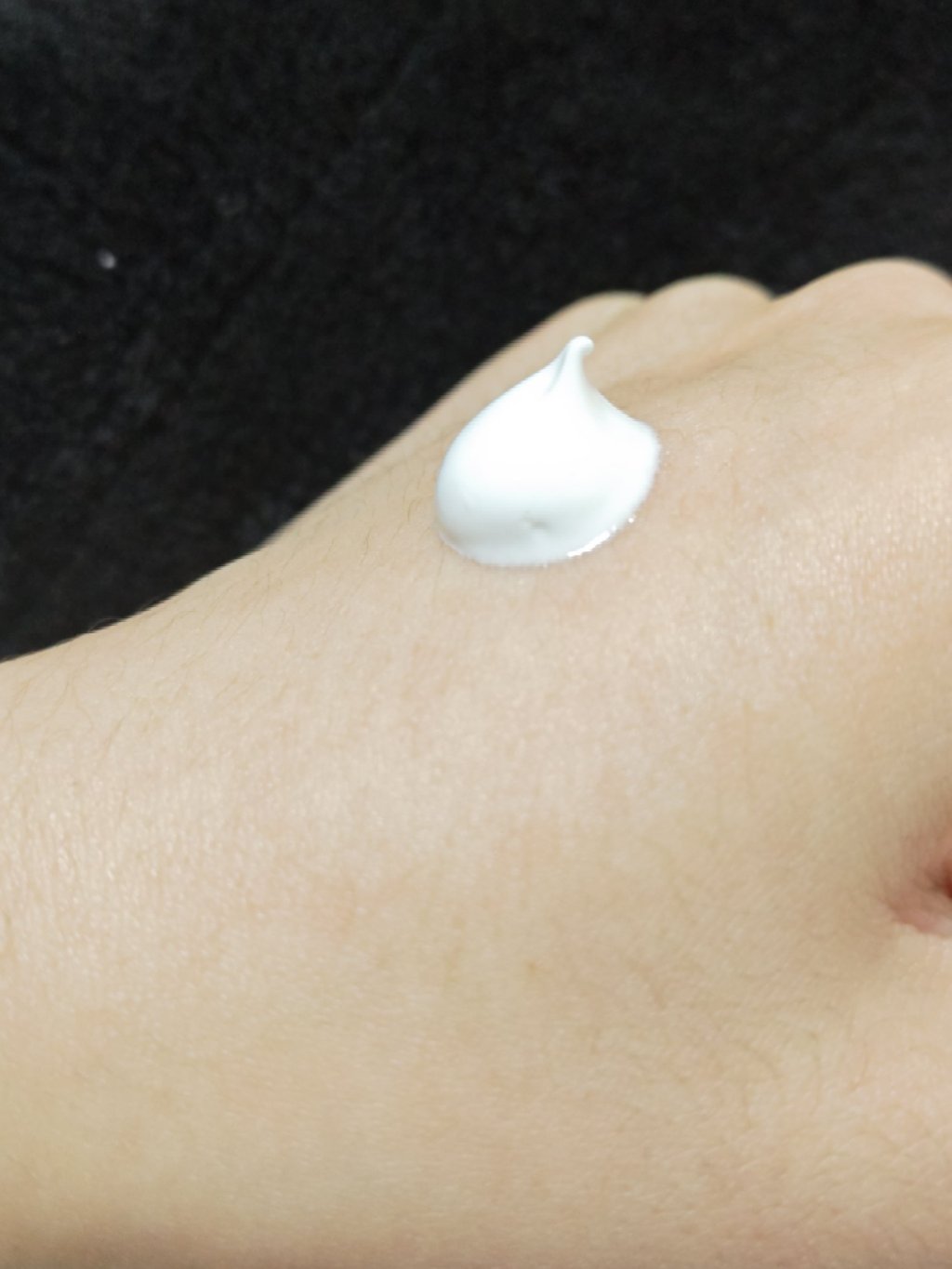 メンソレータム オーラザハンドのクチコミ「ハンドクリーム

・商品名
メンソレータム
オーラザハンド
ミニ 30g

・値段
定価 71.....」（3枚目）