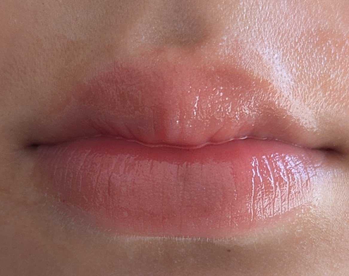 フィー 3Dボリューミングティント/fwee/リップティントを使ったクチコミ(2枚目)