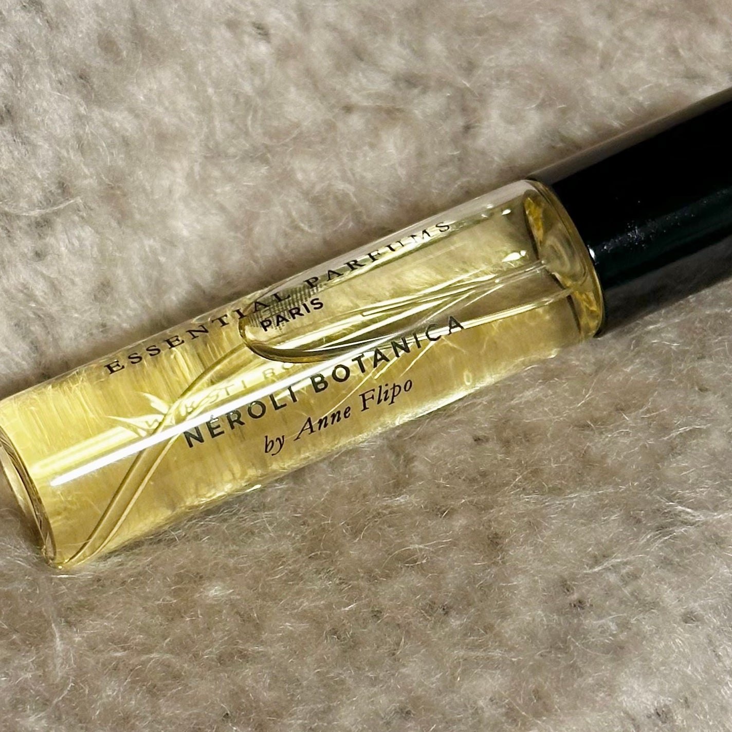 あち on LIPS 「EssentialParfumsネロリボタニカ10ml5,50..」(1枚目)