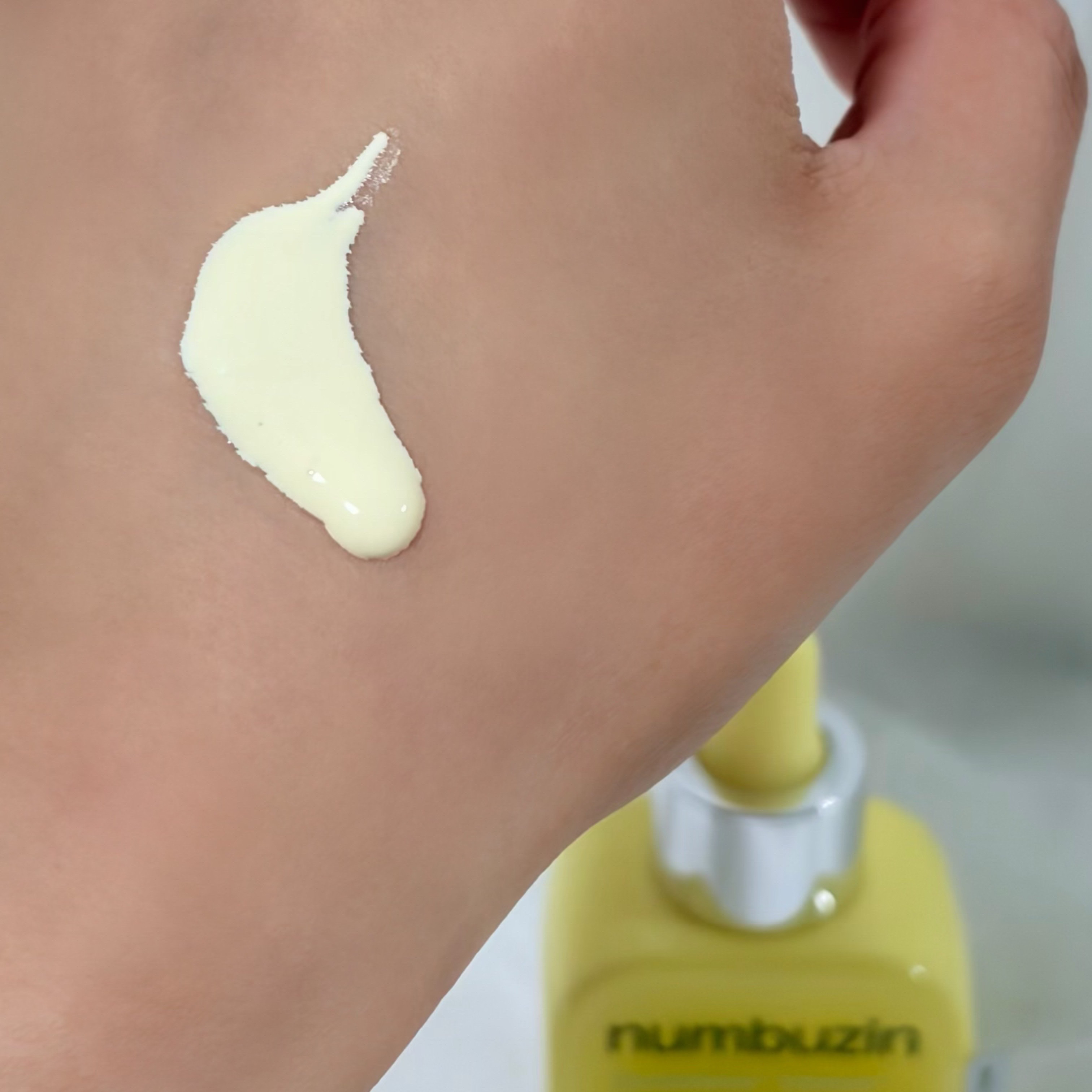 5番 白玉グルタチオンCトーンアップベース SPF50+ PA++++/numbuzin/化粧下地を使ったクチコミ（2枚目）