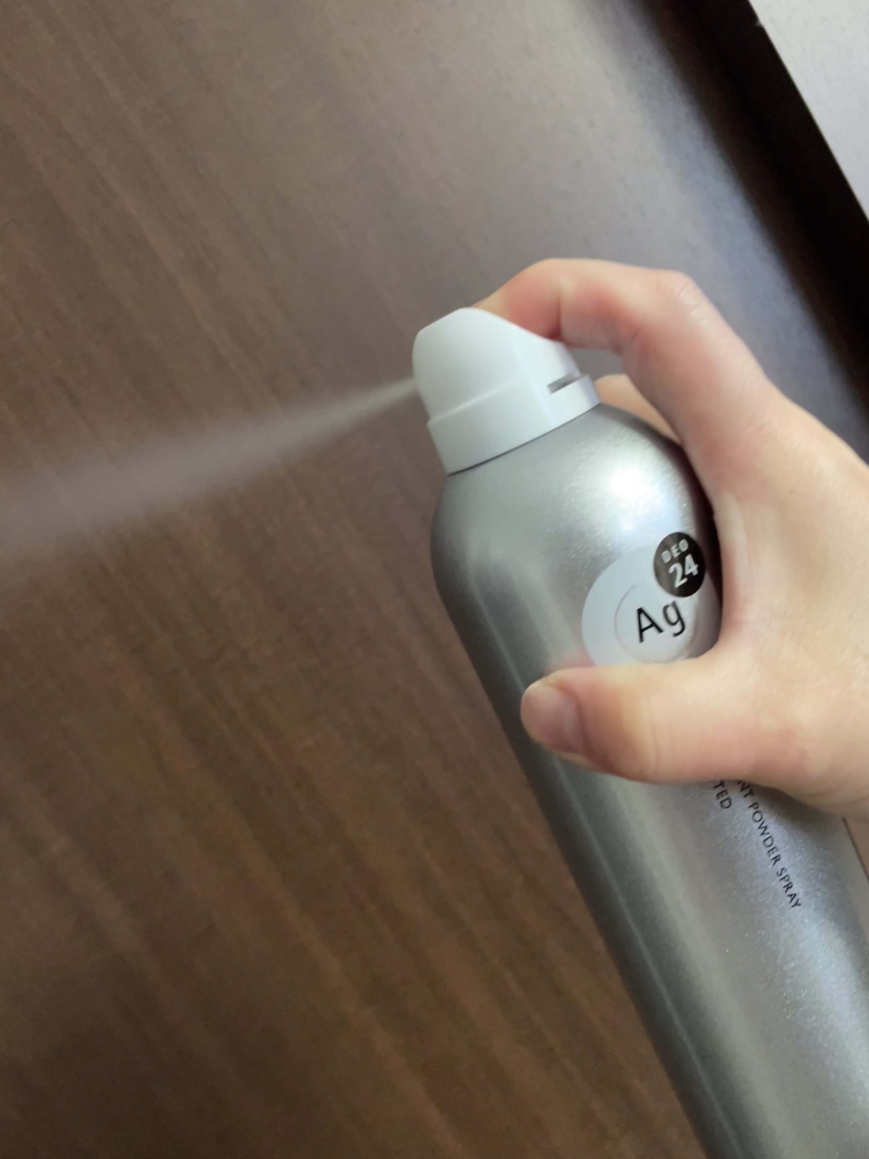デオドラントスプレー（無香性）/エージーデオ24/デオドラント・制汗剤を使ったクチコミ（2枚目）