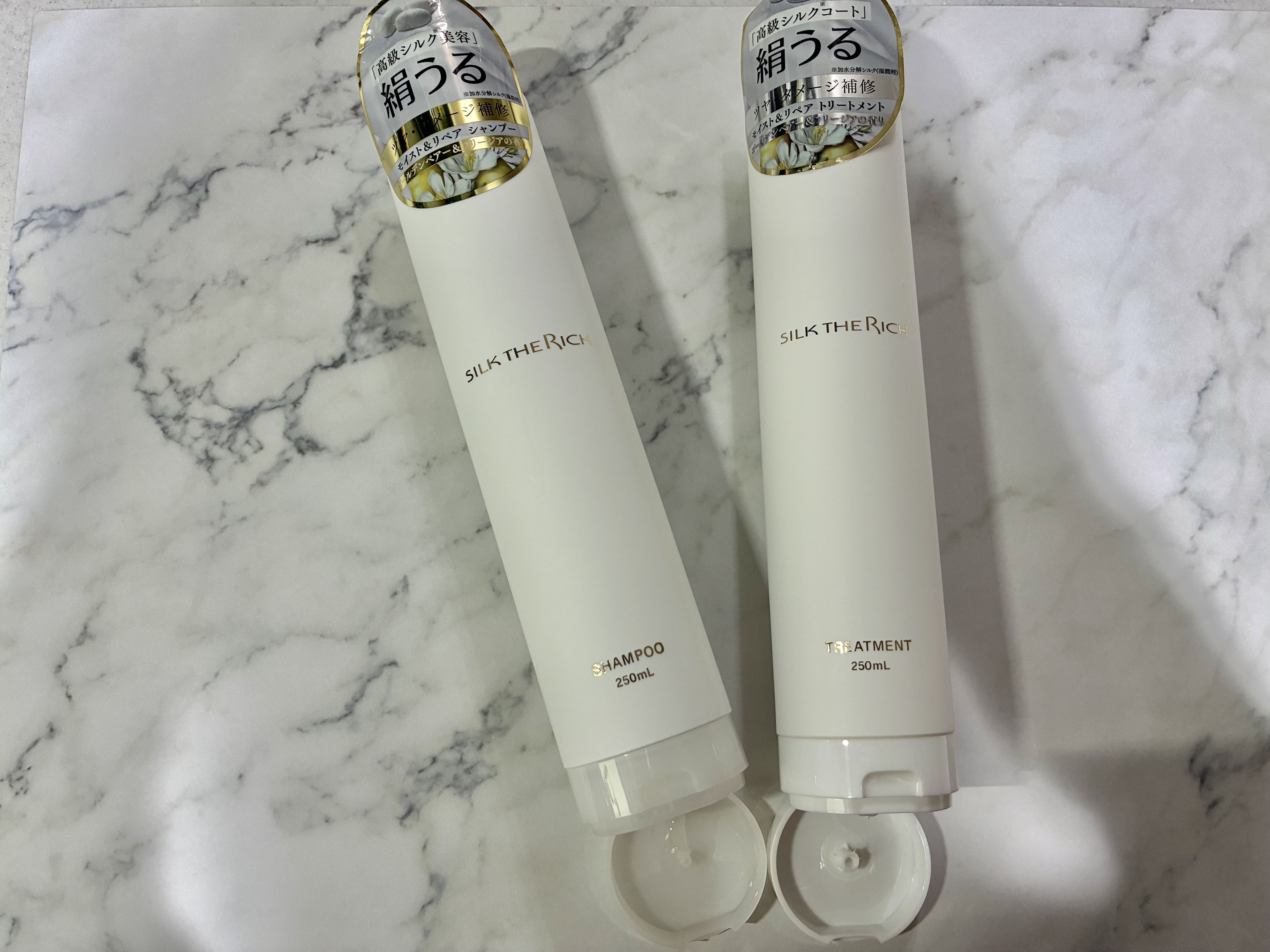 SILK THE RICH モイスト&リペア シャンプー・トリートメント/SILK THE RICH/市販シャンプーを使ったクチコミ（1枚目）