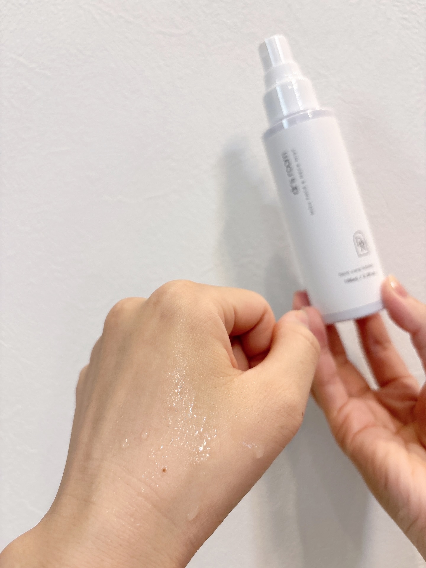 MOUフェイス＆ネックミスト（ミスト化粧水）/dr's room/ミスト状化粧水を使ったクチコミ（3枚目）