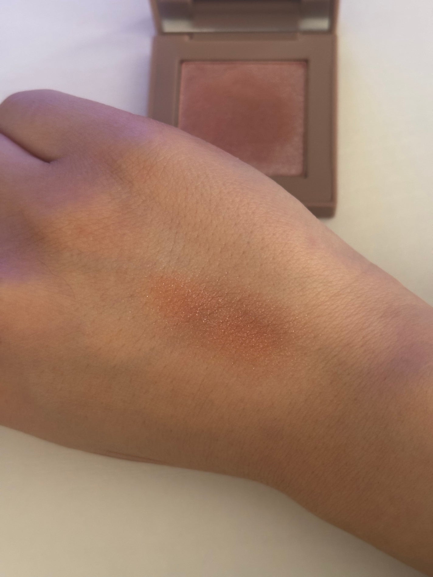 ニューデップスアイシャドウ/hince/単色アイシャドウを使ったクチコミ(2枚目)