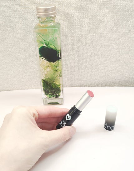 グラスティングメルティングバーム/rom&nd/リップバームを使ったクチコミ(3枚目)