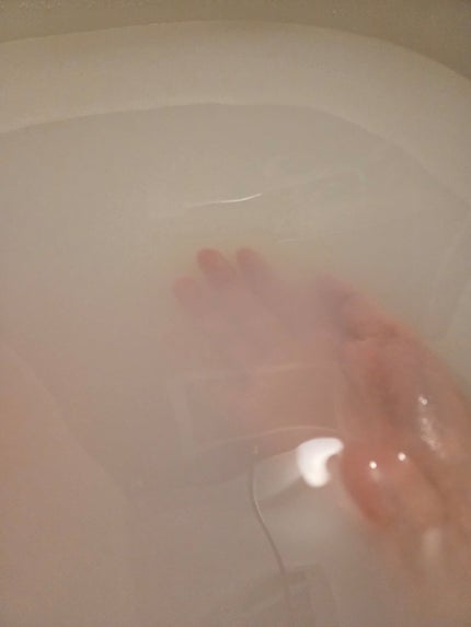 アンドハニー サクラ ビューティー スパ バスタブレット 6錠⼊り/&honey/炭酸系入浴剤を使ったクチコミ(8枚目)