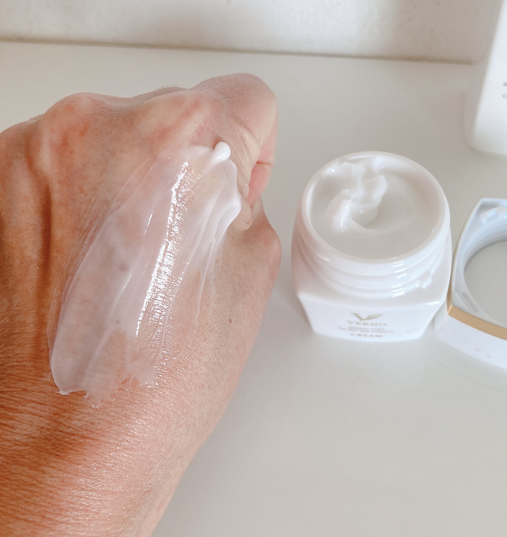 VERNO SKIN ローション〈医薬部外品〉/VERNO SKIN CARE/化粧水を使ったクチコミ（3枚目）