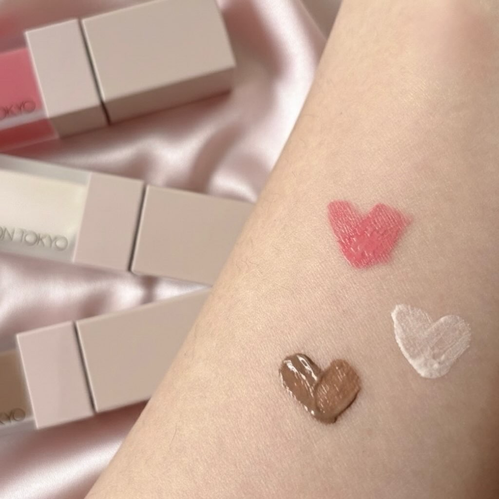 アディクション ザ リキッドブラッシュ フォギー ミニ トリオ/ADDICTION/メイクアップキットを使ったクチコミ（2枚目）