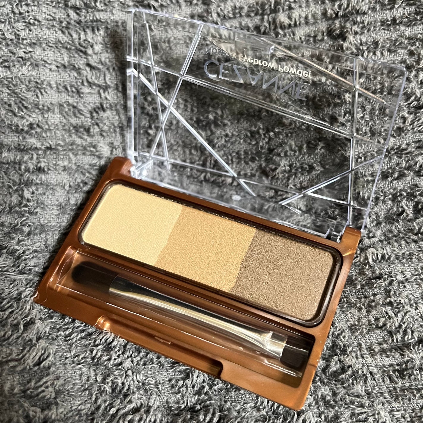 ノーズ&アイブロウパウダー/CEZANNE/パウダーアイブロウを使ったクチコミ(4枚目)