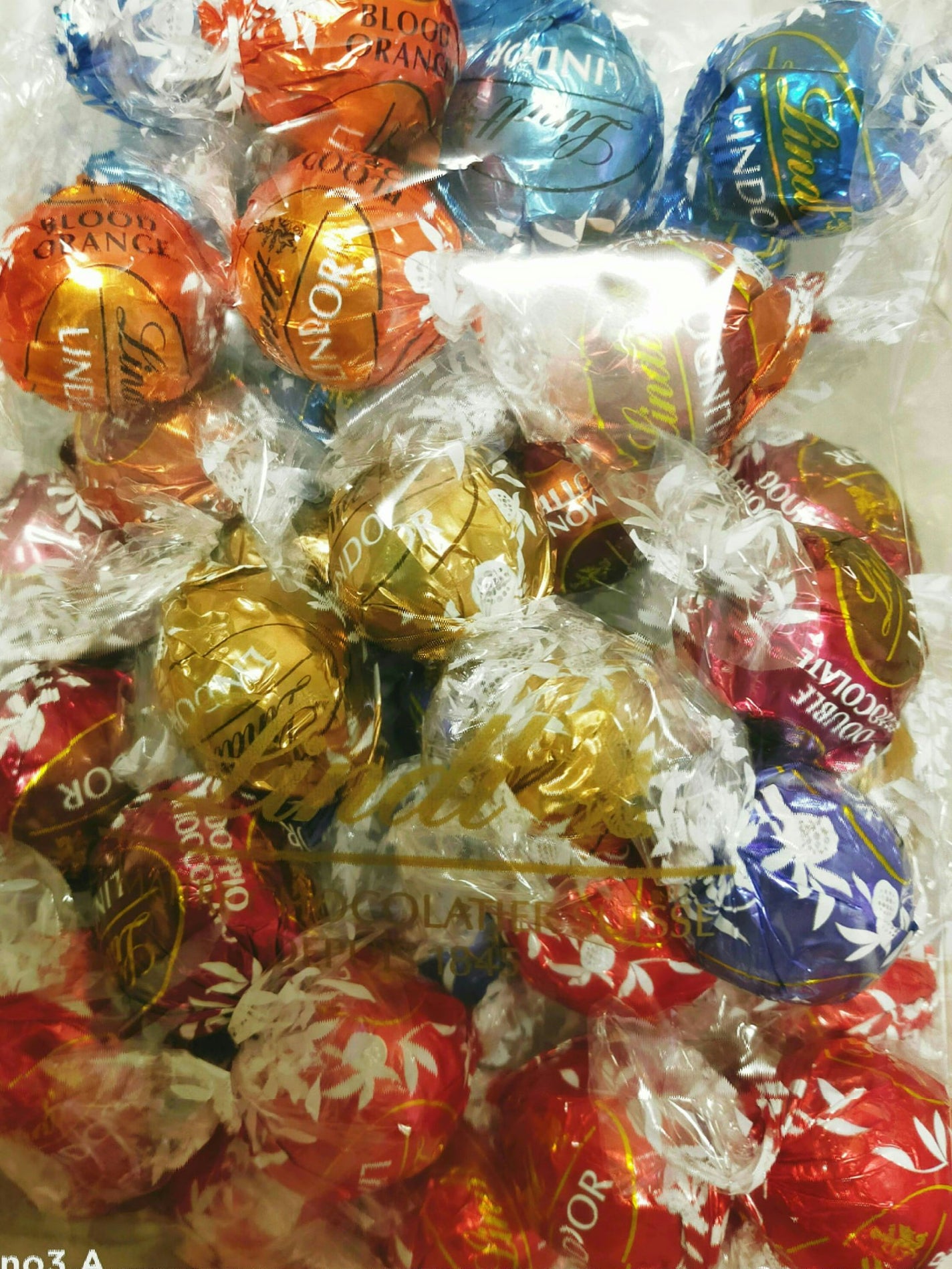 love ねこ on LIPS 「Lindtさんのチョコフレ−バ−コスメとは関係ありませんが··..」(6枚目)