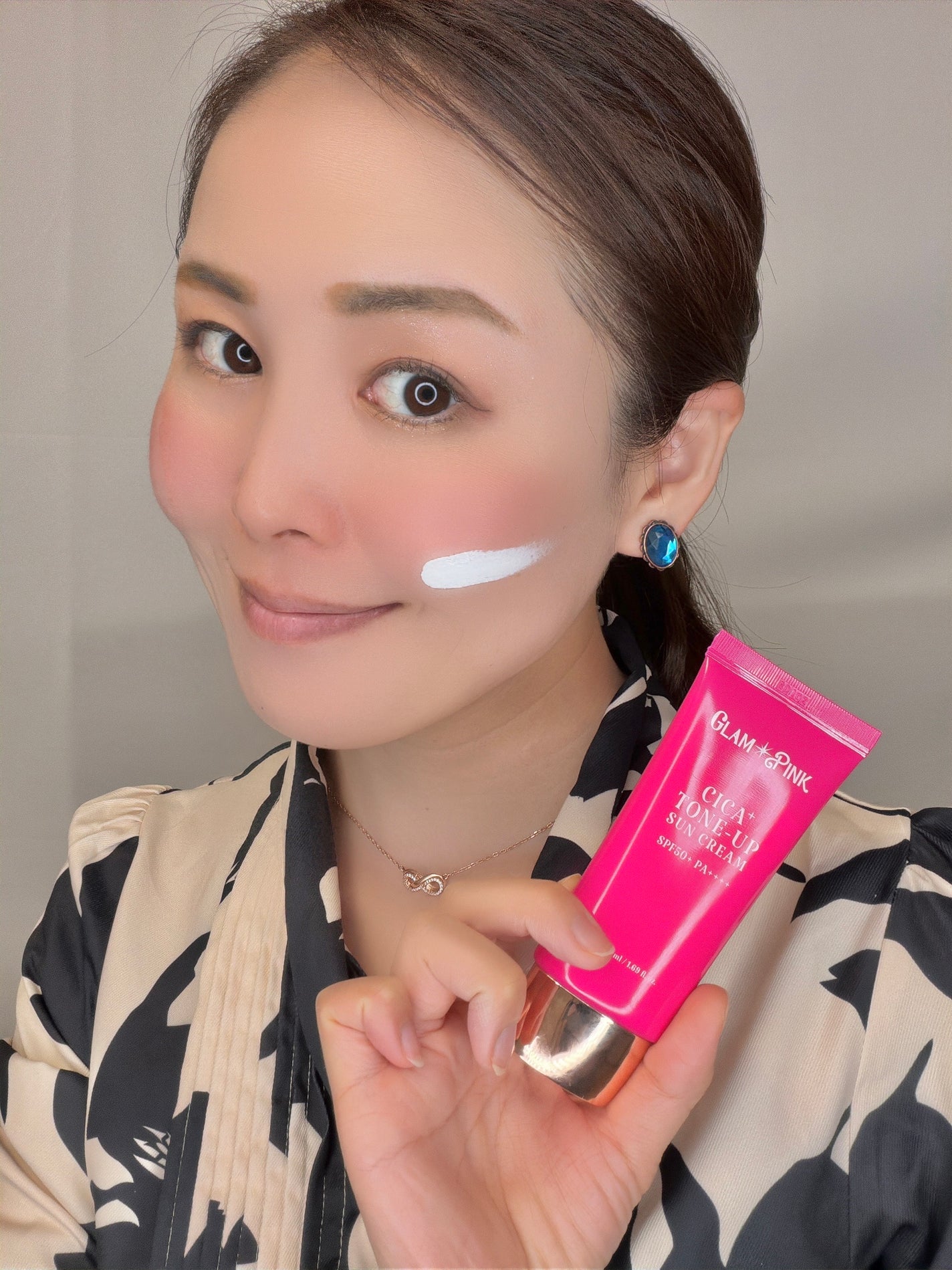 シカプラス トーンアップ サンスクリーン/Glam Pink/日焼け止めクリームを使ったクチコミ(5枚目)