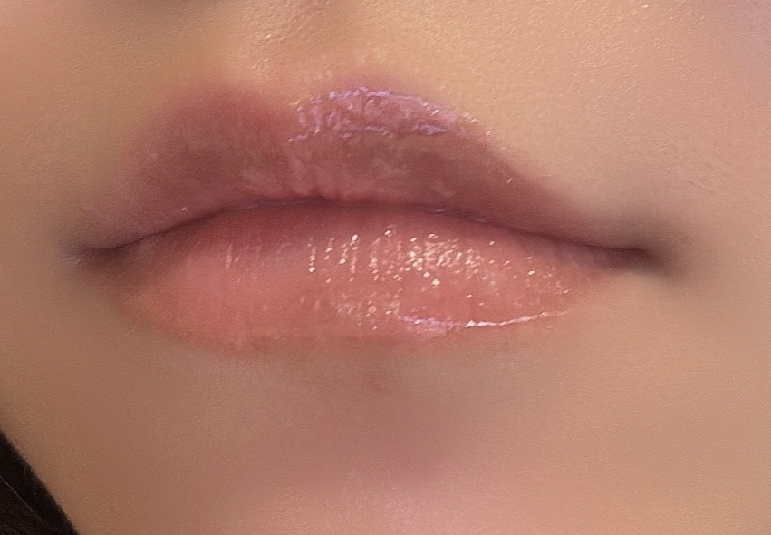 ジュエリー シロップ グロス 03 トワイライトピーチ/DAISY DOLL by MARY QUANT/リップグロスを使ったクチコミ（1枚目）