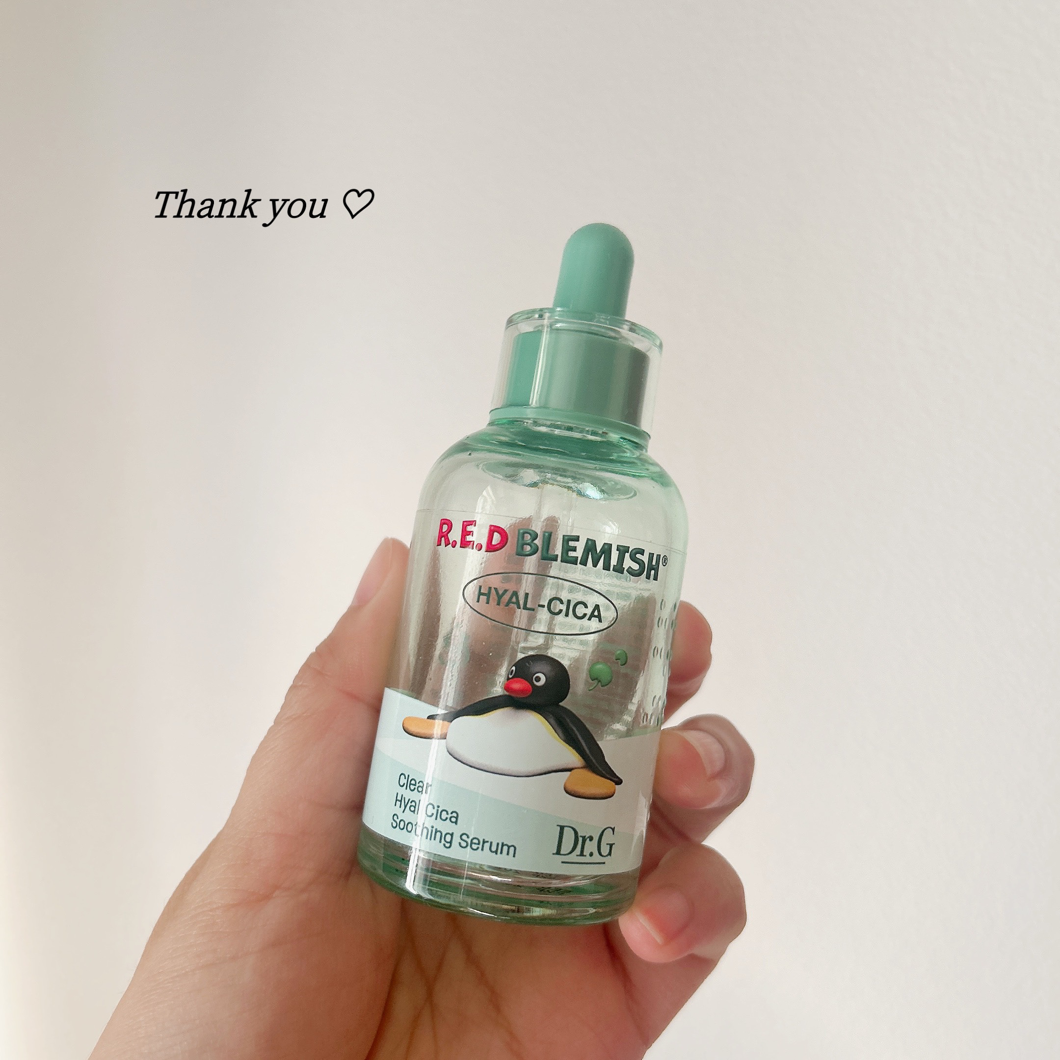 \ 使い切りレビュー💚💚 /


Dr.G
レッドブレミッシュ クリアヒアルシカスージングセラム使い切りました🙌🏻✨

このセラム本当に好き！

さらっとしたみずみずしいテクスチャーで、
さっぱり潤ってくれるような仕上がりに。

お