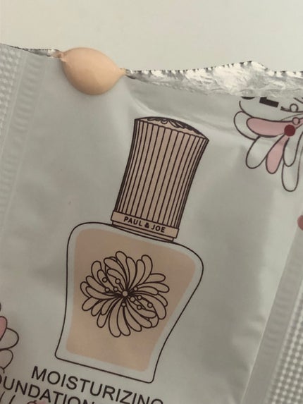 モイスチュアライジング プライマー/PAUL & JOE BEAUTE/化粧下地を使ったクチコミ(3枚目)