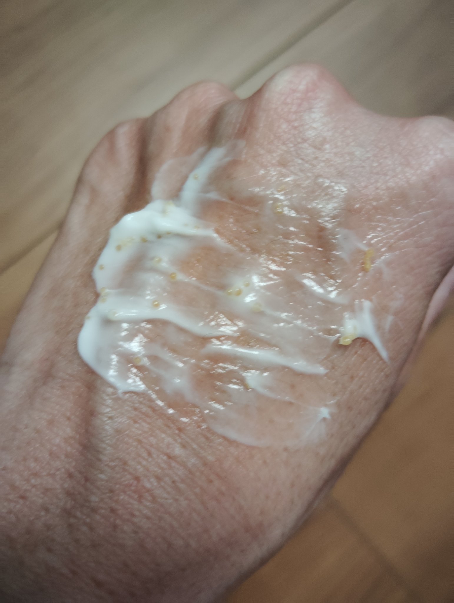 ビューティーチャージ ナイトスペリア/アトリックス/ハンドクリームを使ったクチコミ（3枚目）