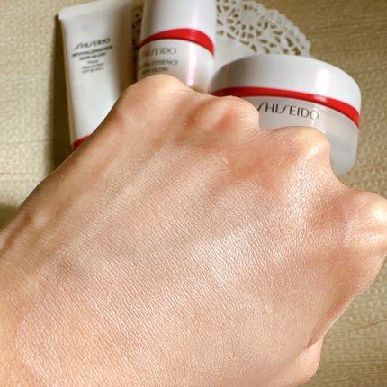 エッセンス スキングロウ ファンデーション/SHISEIDO/リキッドファンデーションを使ったクチコミ(4枚目)