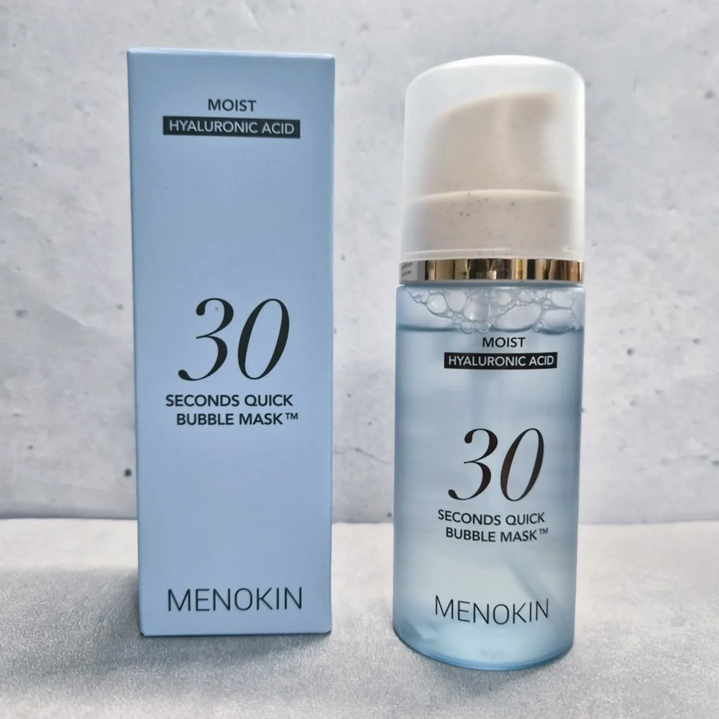 MENOKINの30秒パックバブルマスク を体験！⁡
わたしは青のモイストを使ってみたんだけど、泡をやさしく顔全体になじませて30秒くらいなでてたら、艶のあるしっとりお肌になったよ〜〜！⁡
⁡
モイスト含む、リフト・ブライト・クリア・りペア