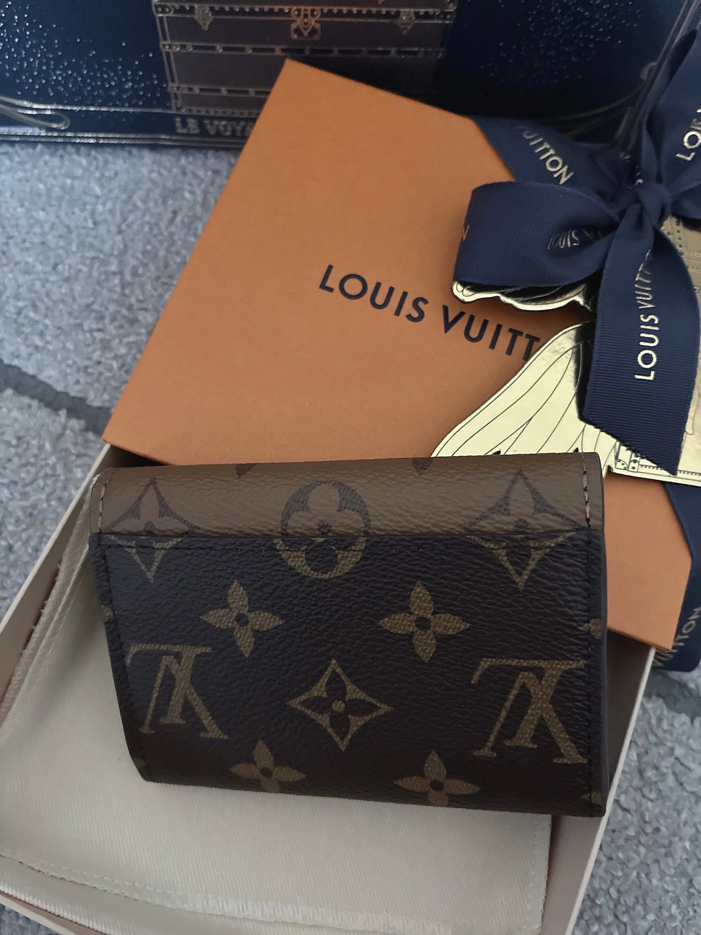 ゆーゆ❀♡❀ on LIPS 「毎年恒例のLVでの誕生日プレゼント購入!今年はもう一つ奮発して..」(5枚目)