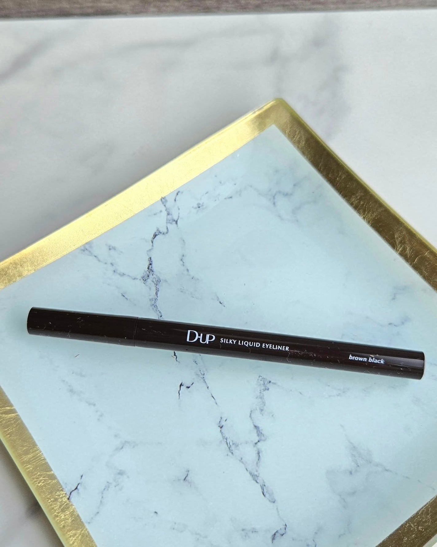 シルキーリキッドアイライナーWP/D-UP/リキッドアイライナーを使ったクチコミ(1枚目)