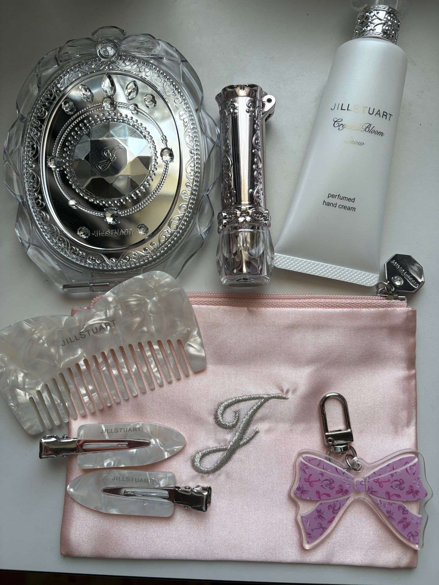 とと☆ on LIPS 「誕生日プレゼント開封動画Part112月6日は私の誕生日でした..」(1枚目)