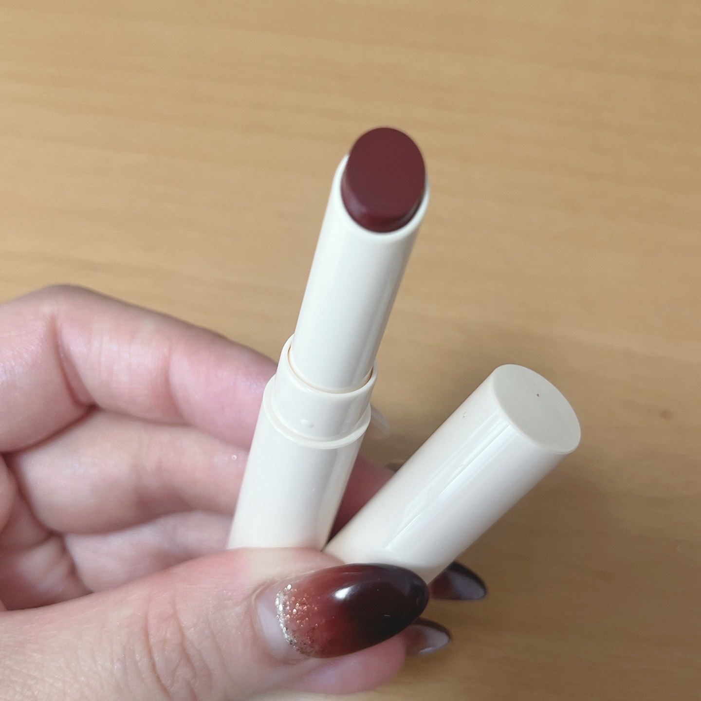 セラムオイルリップスティック  フィグタルト/ミティア オーガニック/口紅を使ったクチコミ（2枚目）