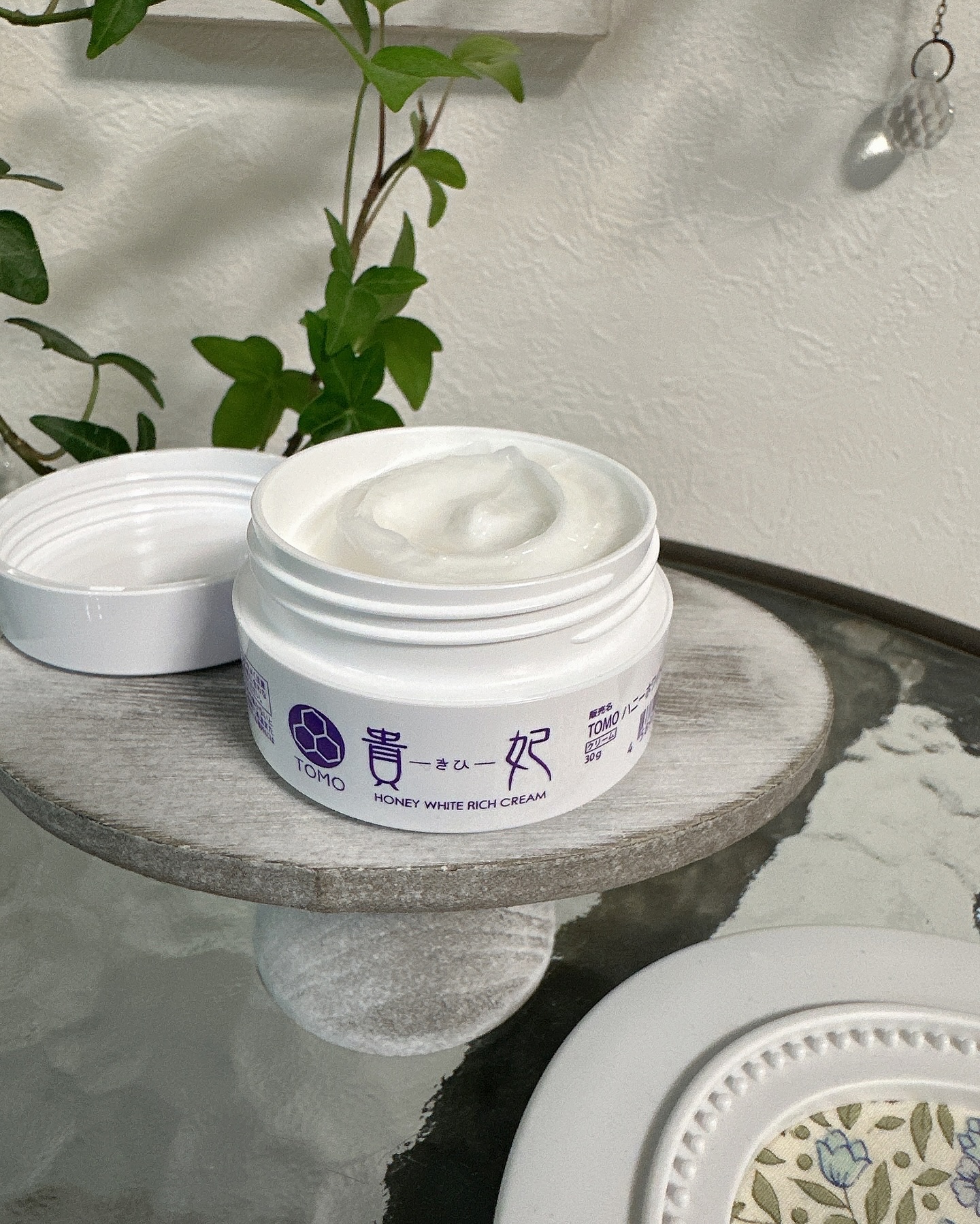 ハニーホワイトリッチクリーム 貴妃/こだわり自然化粧品/フェイスクリームを使ったクチコミ（2枚目）