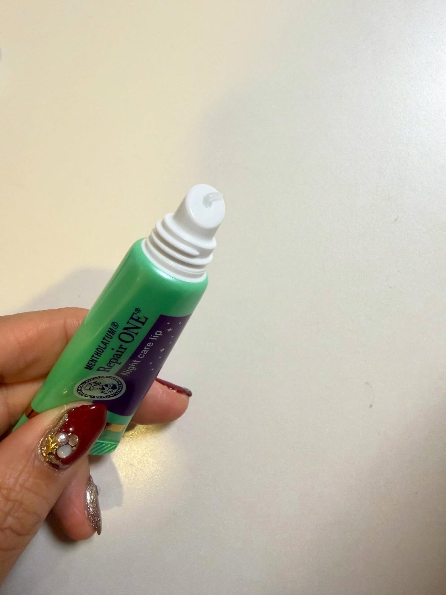 メンソレータム リペアワン ナイトケアリップ/メンソレータム/リップ美容液を使ったクチコミ(4枚目)