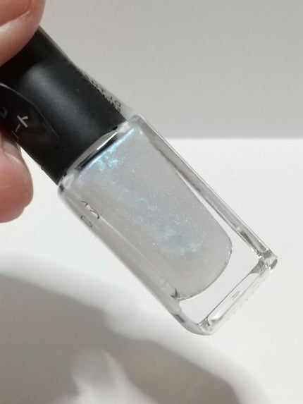 ネイルホリック 偏光パール トップコート/ネイルホリック/ネイルトップコートを使ったクチコミ(2枚目)