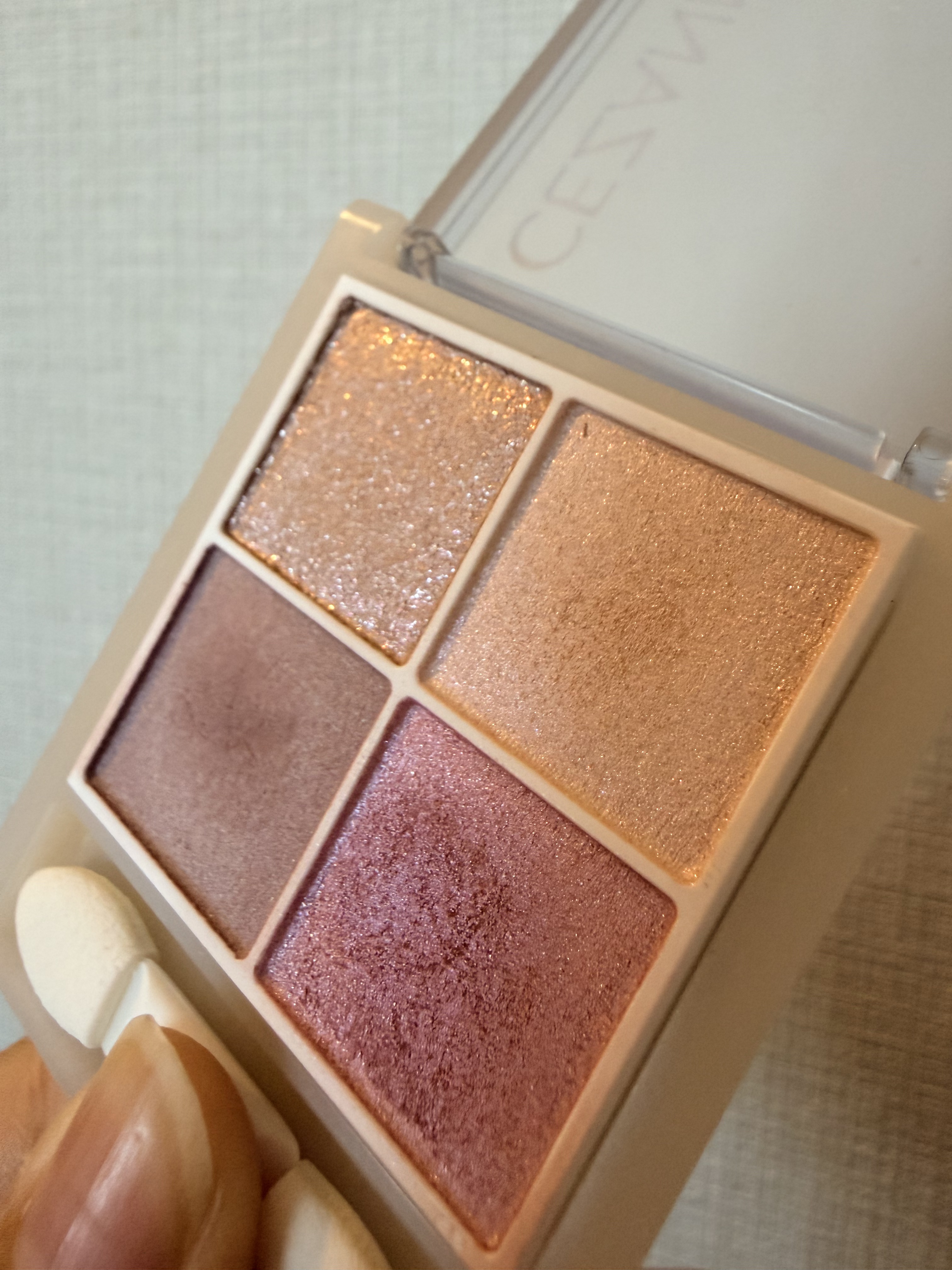 ペールトーンアイシャドウ/CEZANNE/アイシャドウを使ったクチコミ（2枚目）