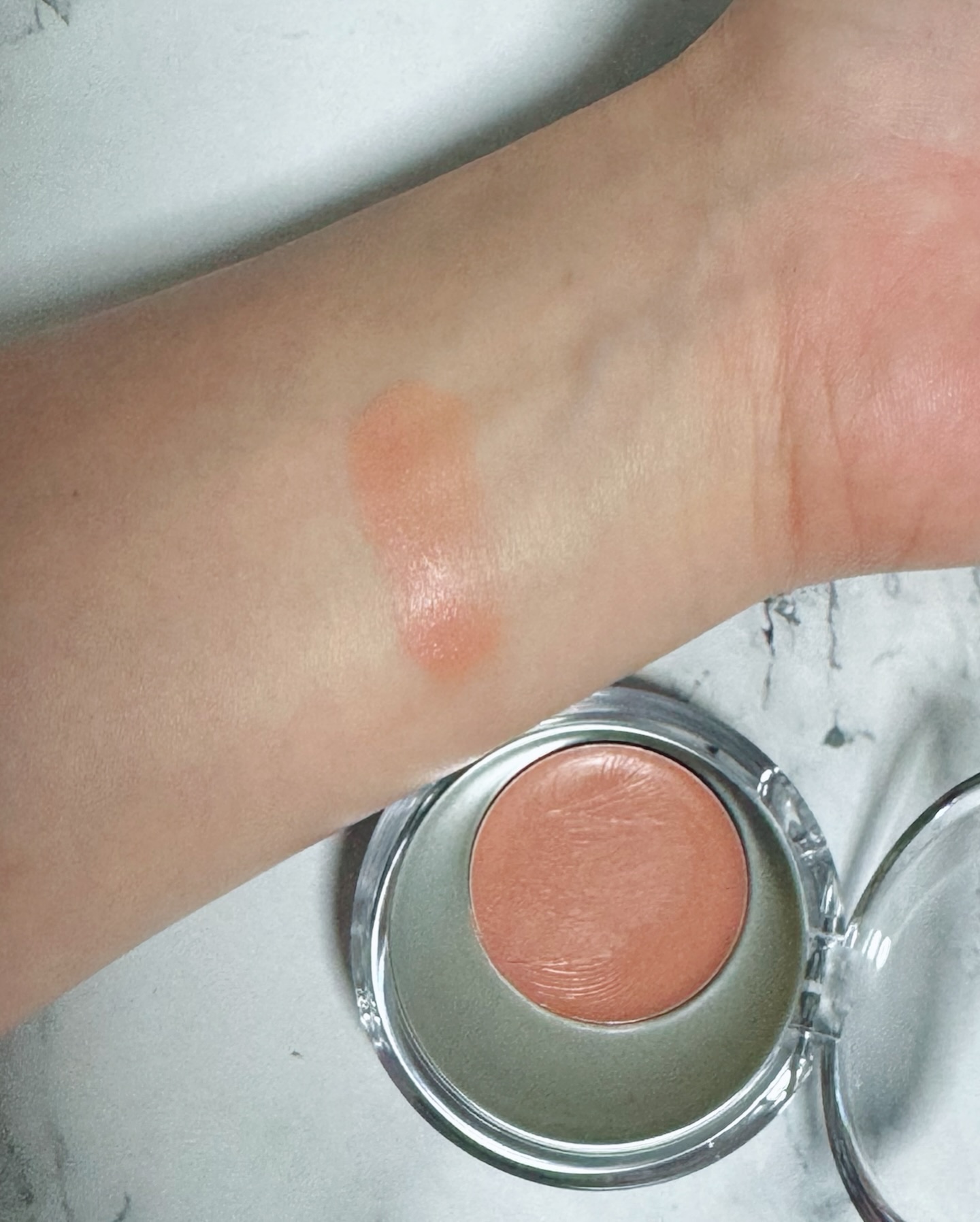 メルティングムードリップ&チーク/moonshot/ジェル・クリームチークを使ったクチコミ（3枚目）