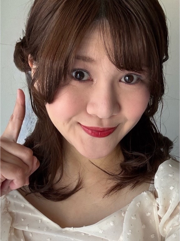 YSL ラブシャイン リップスティック 210	 PASSION RED	パッション レッド/YVES SAINT LAURENT BEAUTE/口紅を使ったクチコミ（1枚目）