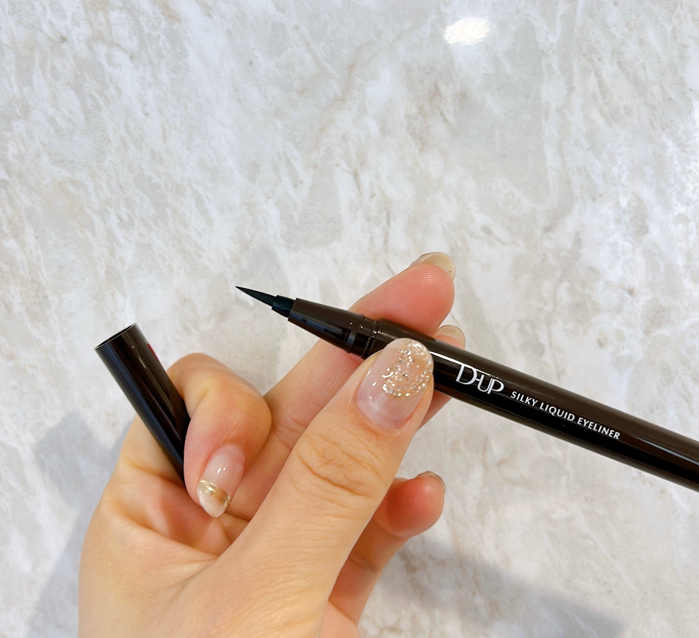 シルキーリキッドアイライナーWP/D-UP/リキッドアイライナーを使ったクチコミ(2枚目)