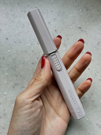 貝印 miness bi-hada ompa Lのクチコミ「miness
miness フェイス用カミソリ
ストレスのない使用感を追求したminessの.....」(1枚目)