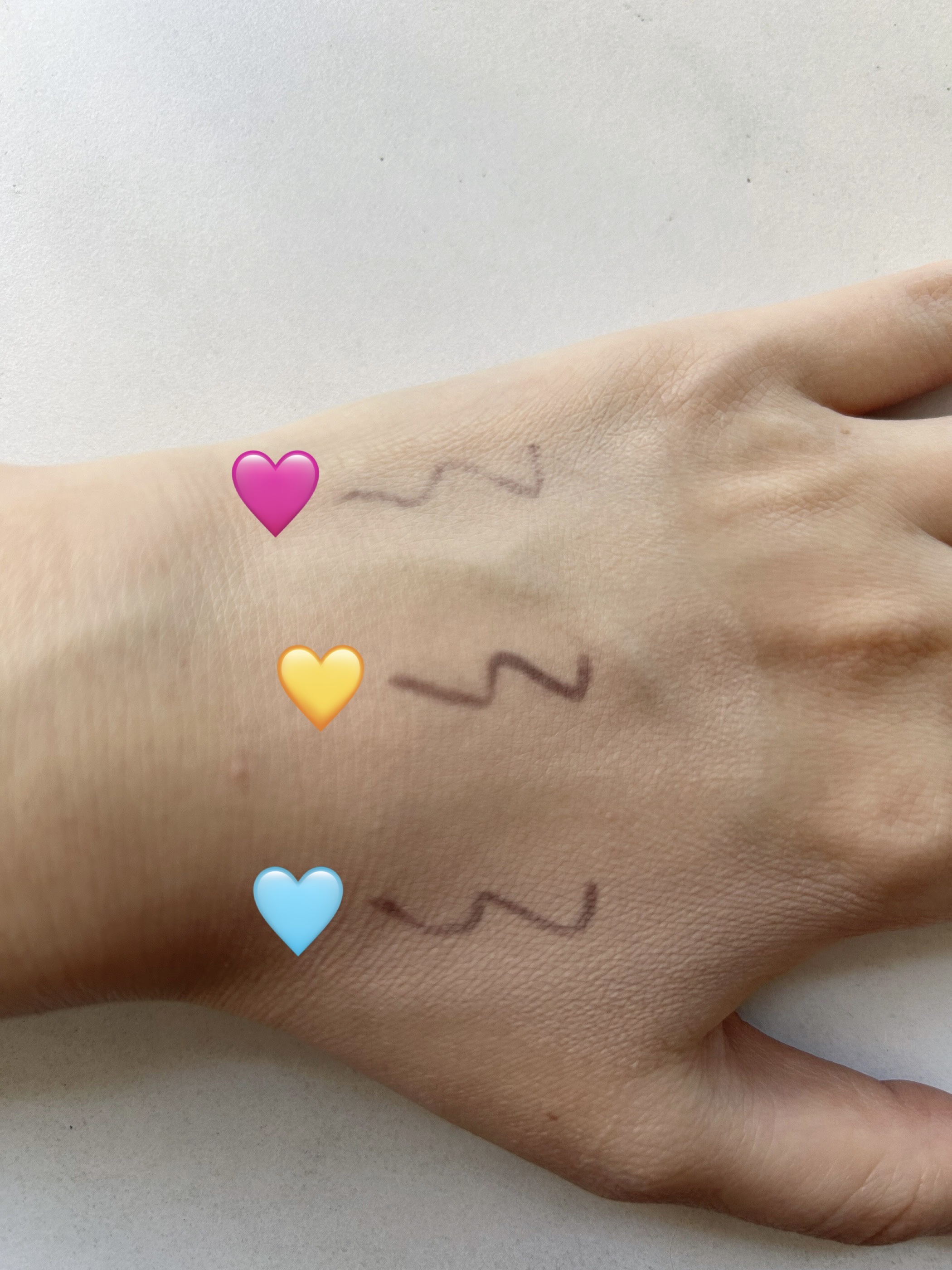 セカンドスキングロウクッション/hince/クッションファンデーションを使ったクチコミ（3枚目）