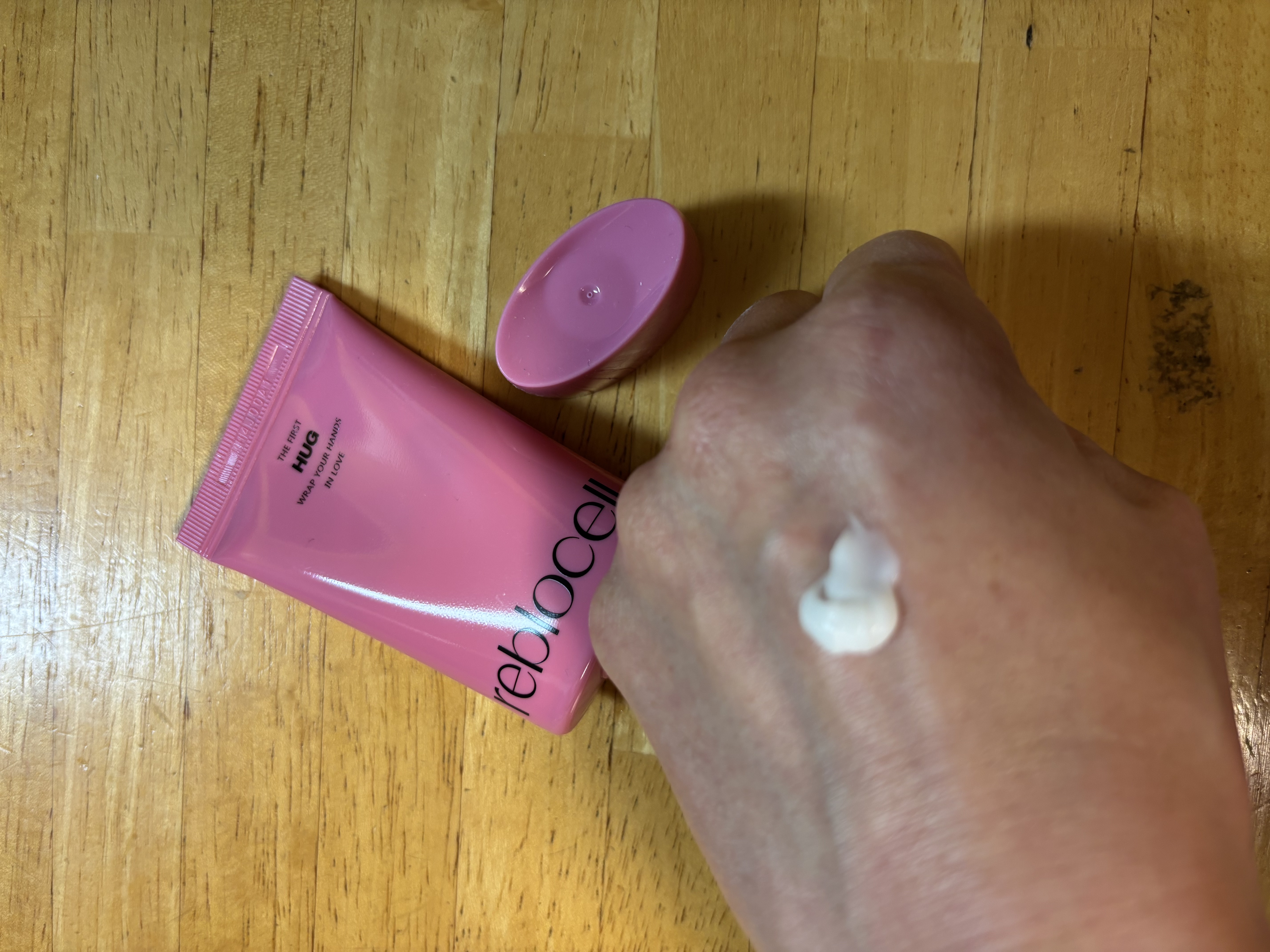 HUG ハンドクリーム/reblocell/ハンドクリームを使ったクチコミ（2枚目）