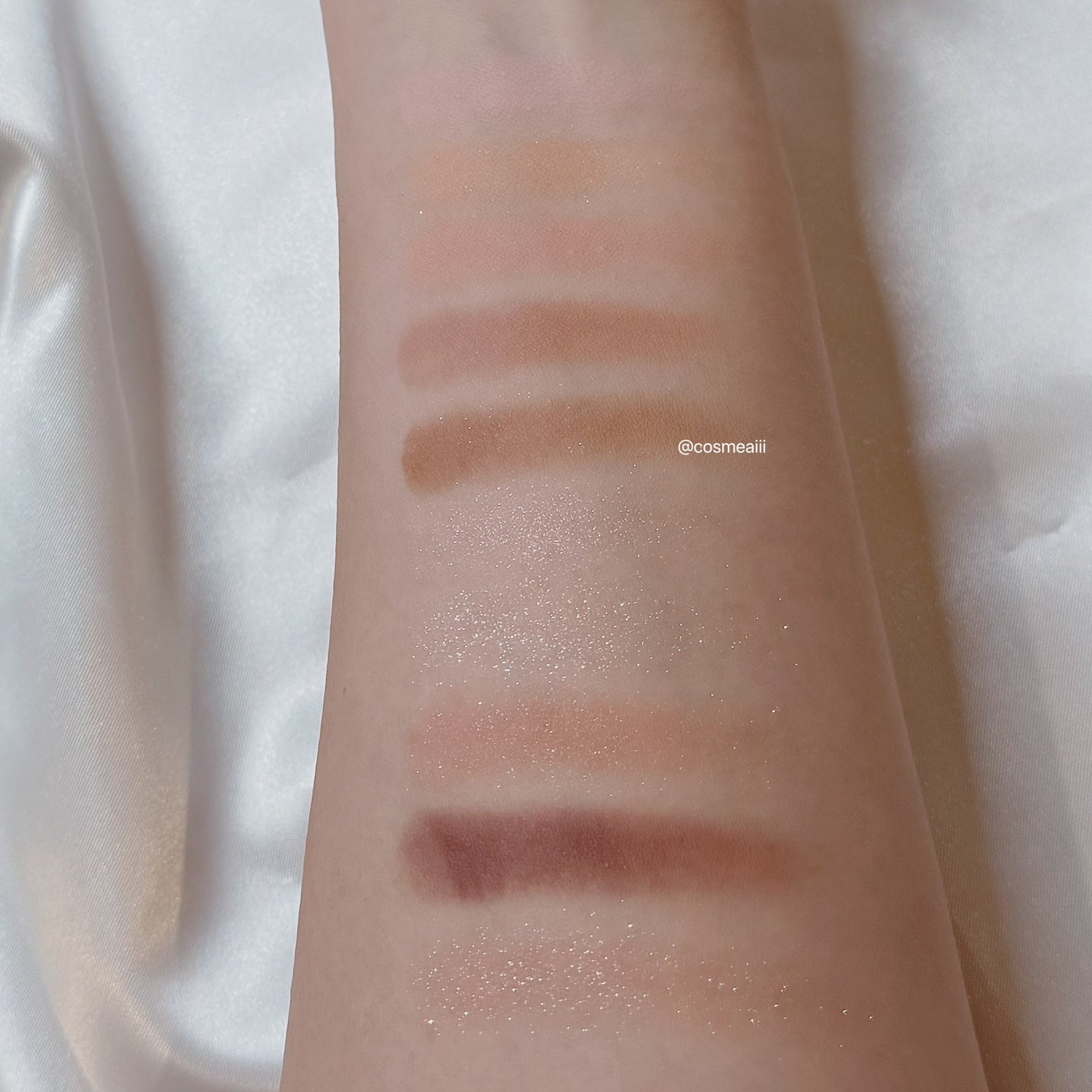 ライト オン アイズ シャドウ パレット/Lummir/アイシャドウパレットを使ったクチコミ(5枚目)