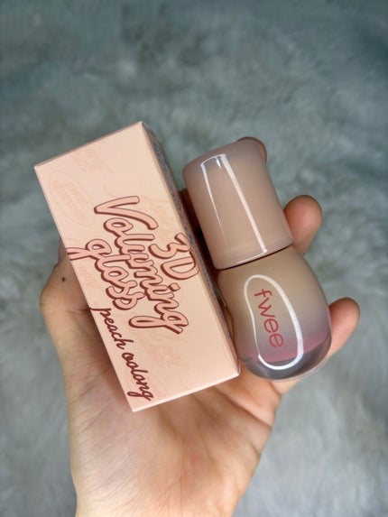 フィー 3Dボリューミンググロス/fwee/リップグロスを使ったクチコミ(3枚目)