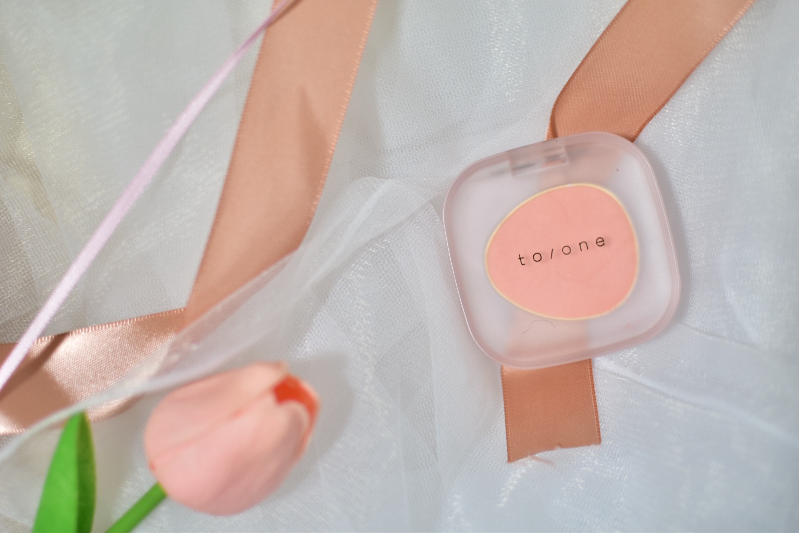 トーン ペタル フロート ブラッシュ 02 Pure Coral/to/one/パウダーチークを使ったクチコミ（1枚目）