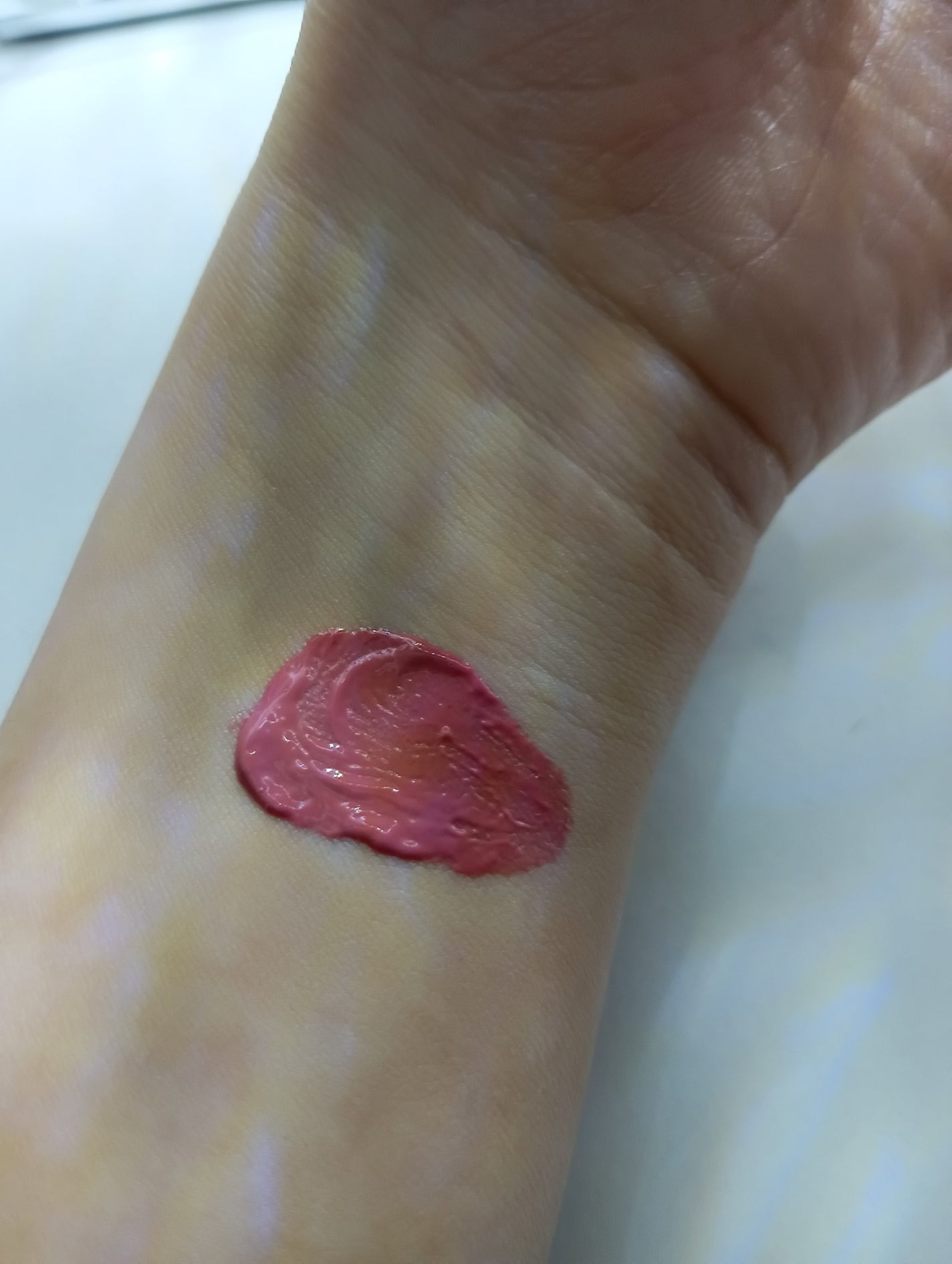 カラーグラム タンフルグラスティントミルク/Colorgram/リップティントを使ったクチコミ(2枚目)