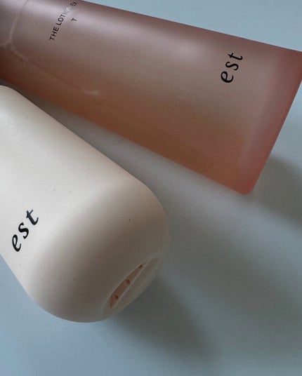 est エスト ザ エマルジョン EX L タイプのクチコミ「今、肌状態最高。
砂漠スキンケア🏜️
肌が「これ、これ〜!!」って言っているw
特別なケア.....」(1枚目)