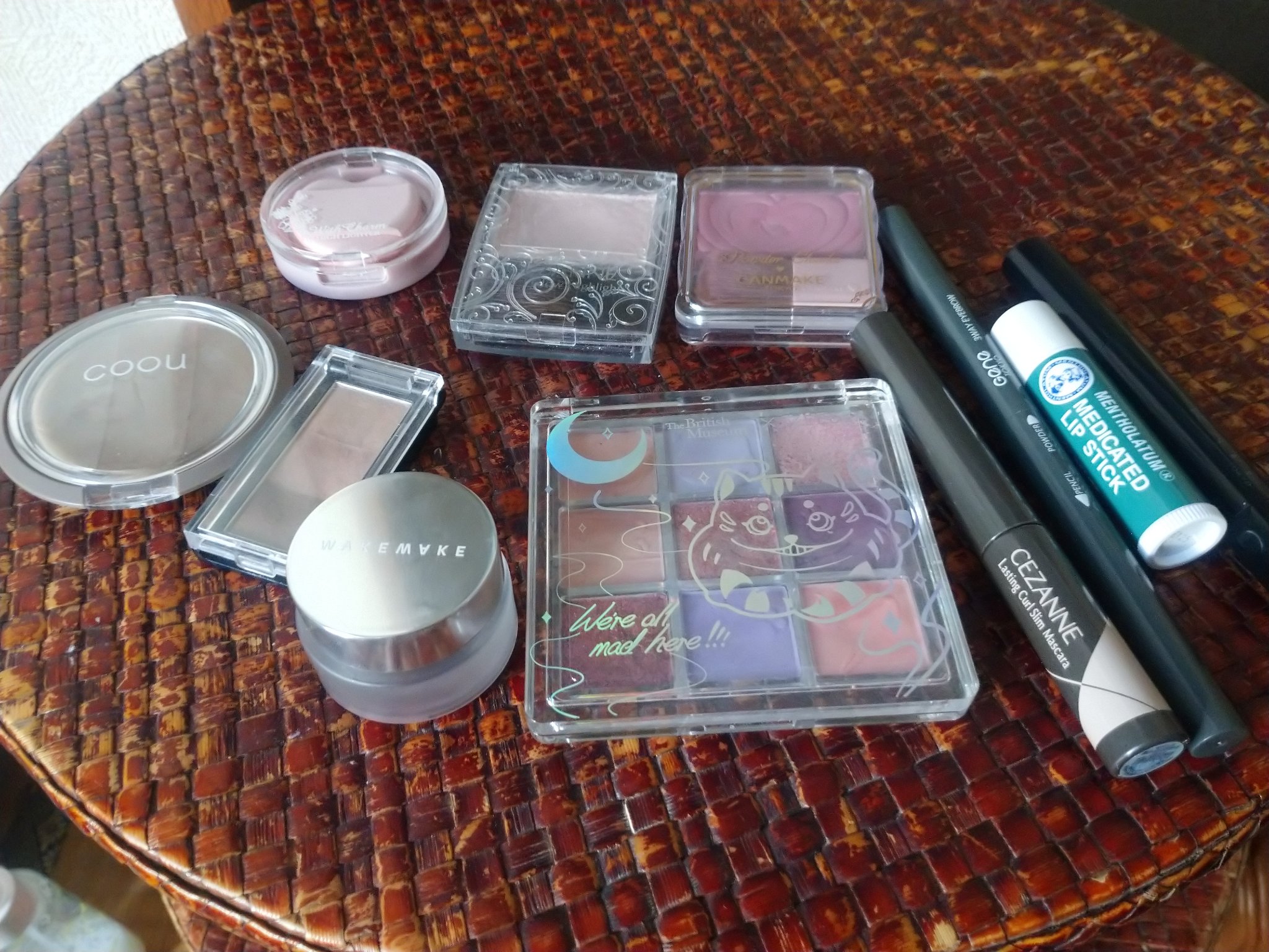 ウォーターグロウコーティングバーム/wakemake/クリーム・エマルジョンファンデーションを使ったクチコミ（2枚目）