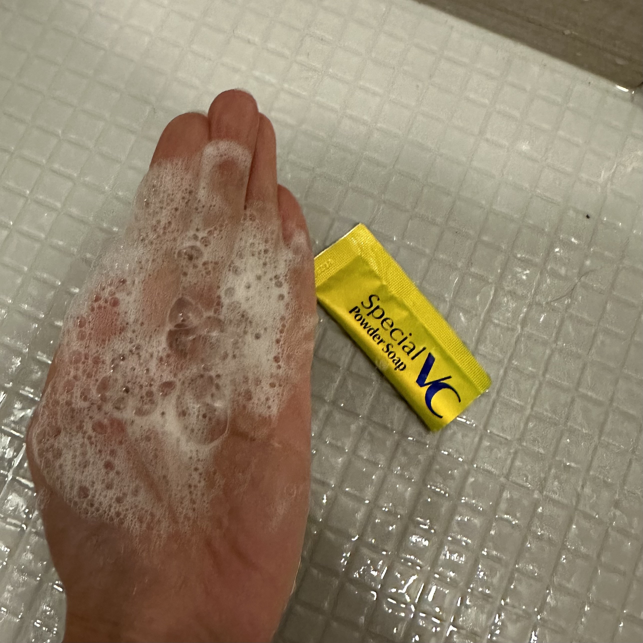 スペシャルパウダーソープＶＣ/Cure/洗顔パウダーを使ったクチコミ（3枚目）