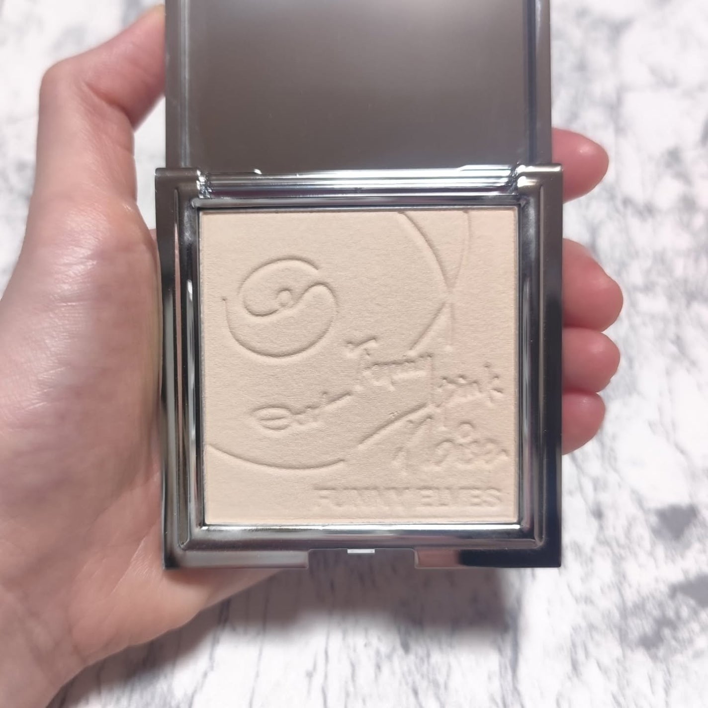 ソフトマットプレストパウダー/FUNNY ELVES方里/プレストパウダーを使ったクチコミ(4枚目)