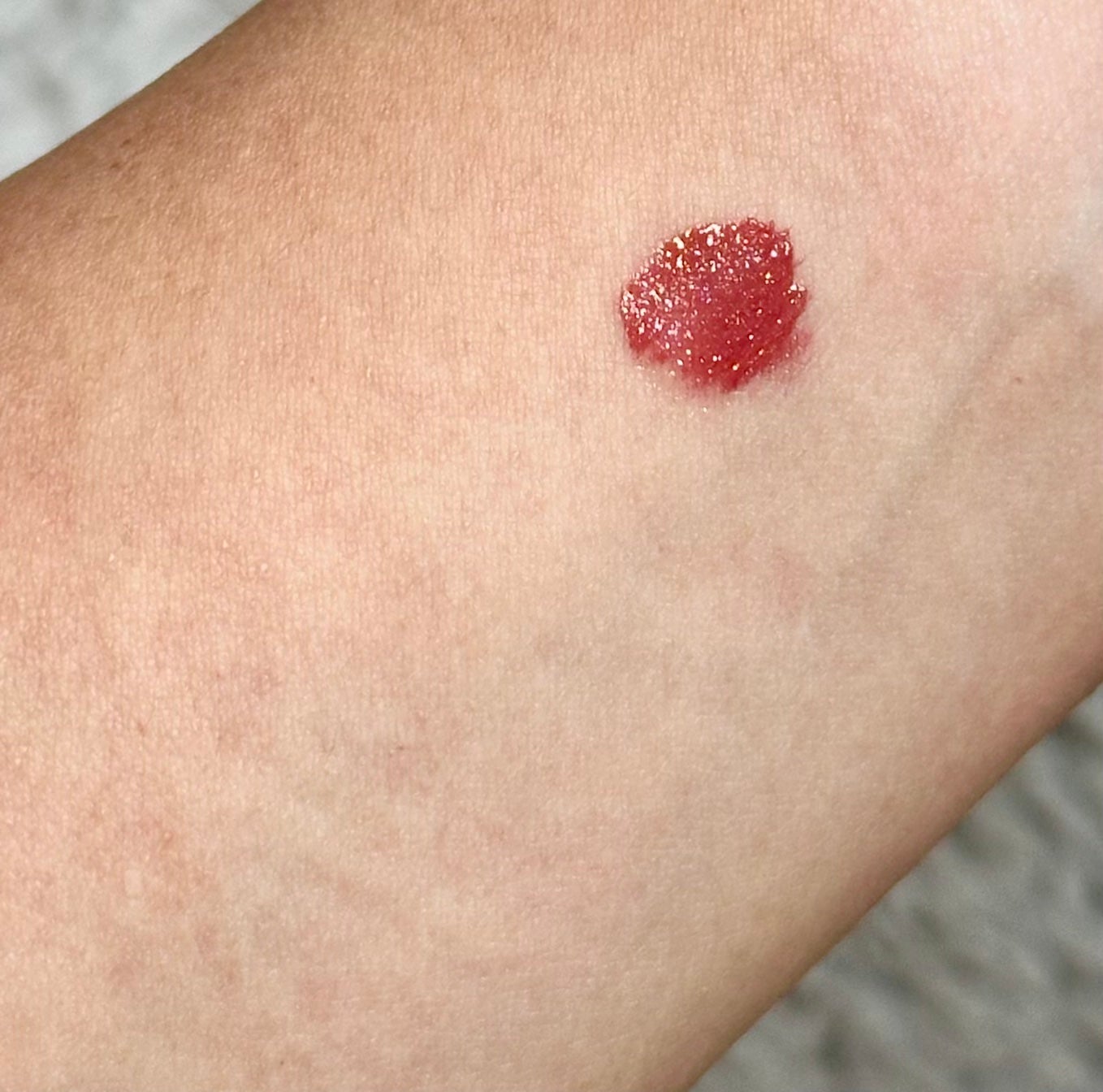 メロウデューイリップブラー/SISTER ANN/口紅を使ったクチコミ(2枚目)