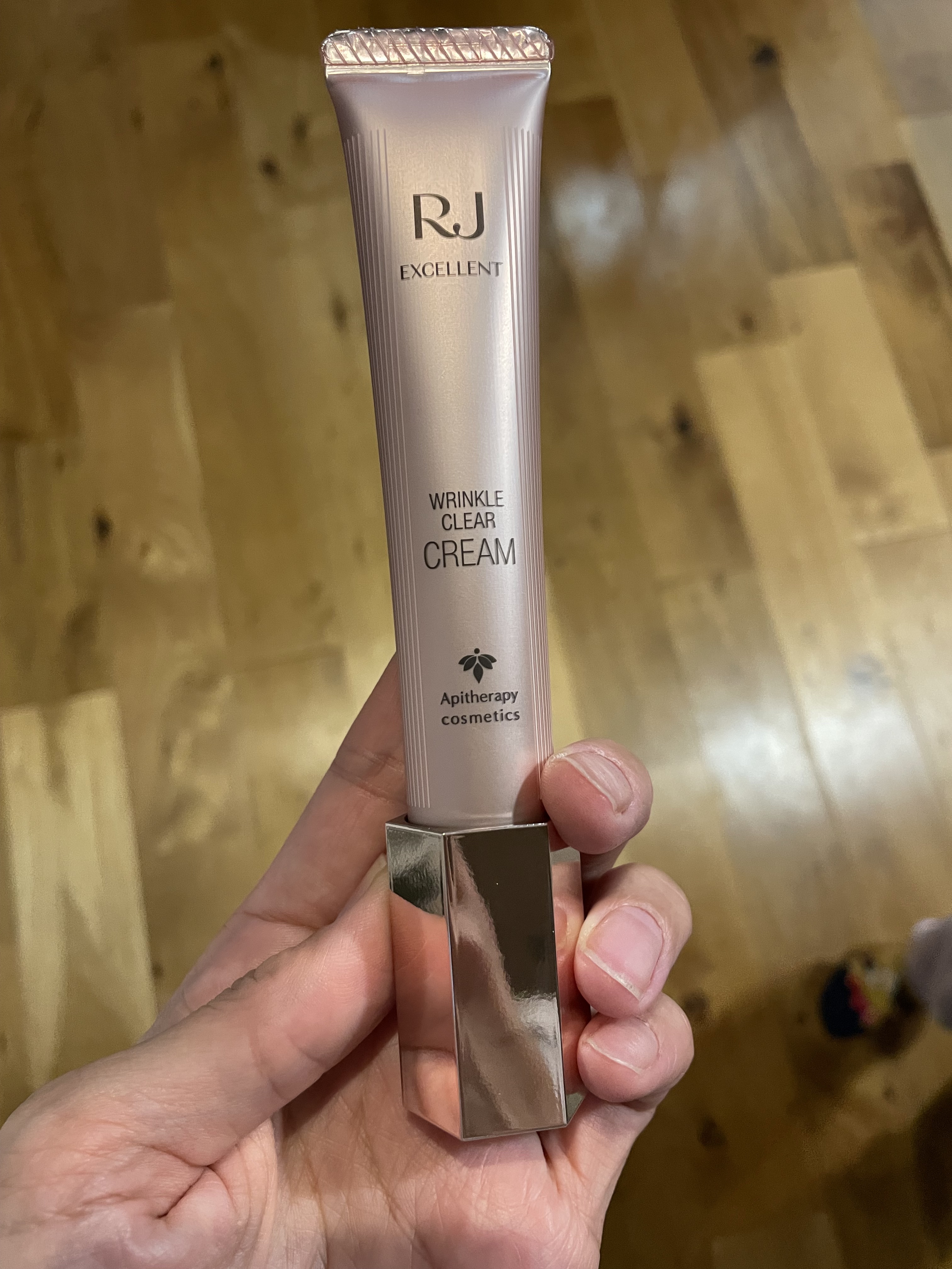 RJ エクセレント 薬用リンクルクリアクリーム/アピセラピーコスメティクス/フェイスクリームを使ったクチコミ（1枚目）