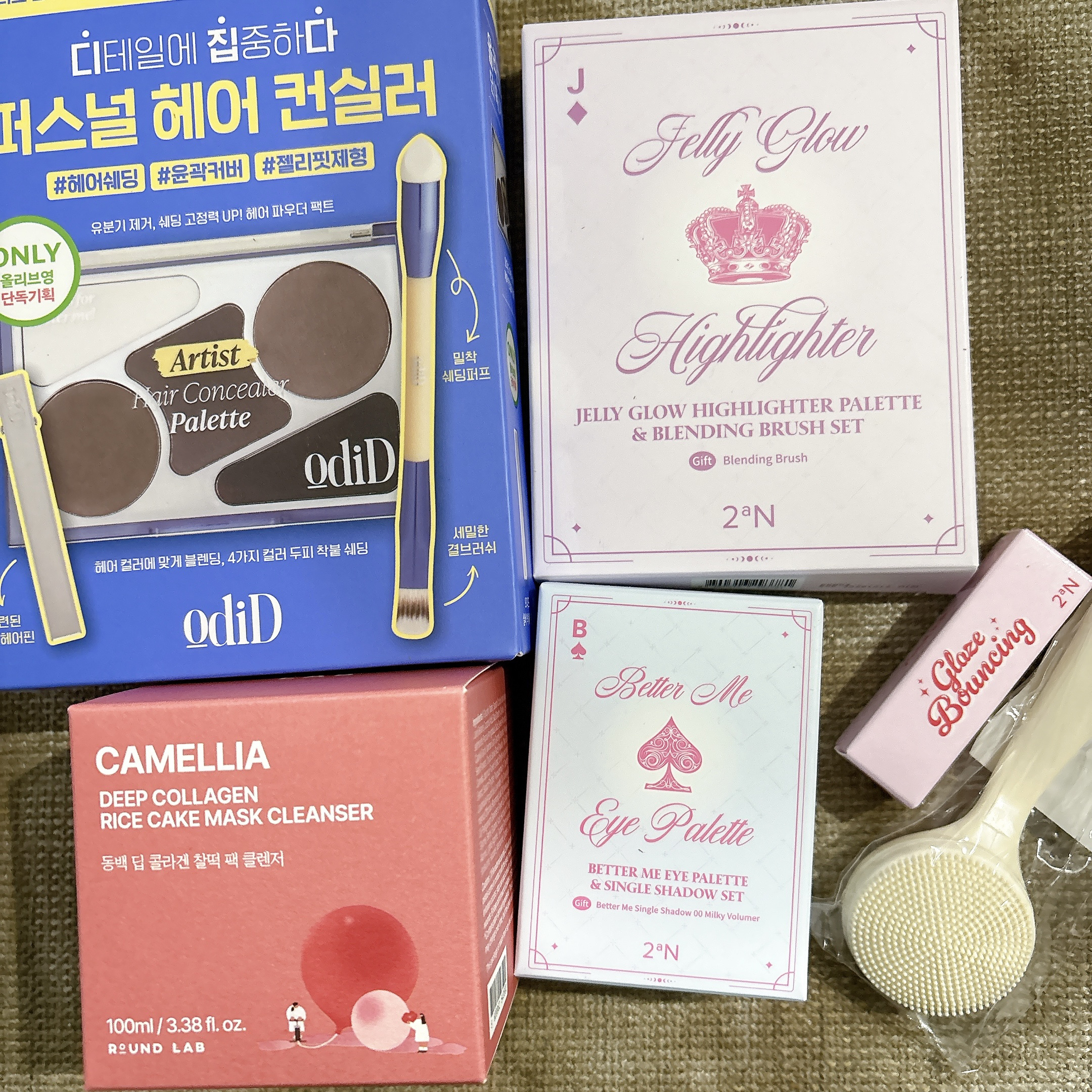 パールグロウハイライト　SP3/CEZANNE/ハイライトを使ったクチコミ（3枚目）