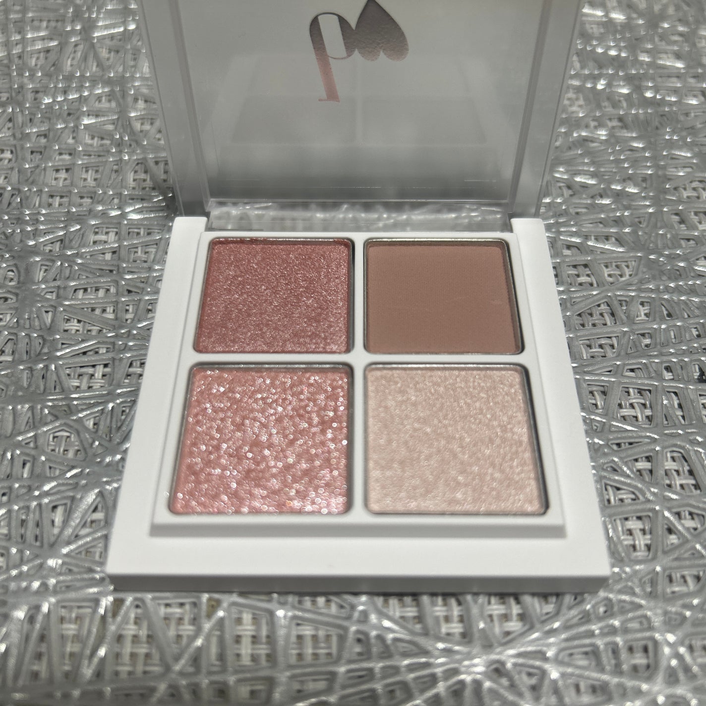 ケイト デザイニングアイブロウ3D/KATE/パウダーアイブロウを使ったクチコミ(3枚目)