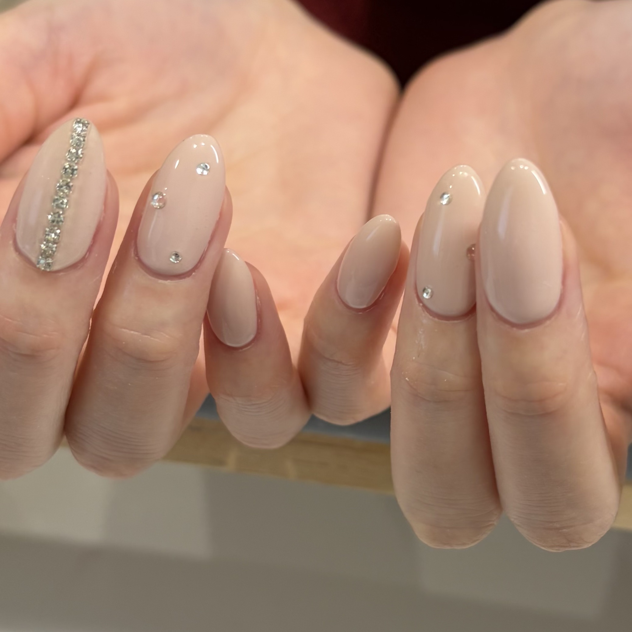 いいね、保存嬉しいです🎶

#ネイル #ジェルネイル #垢抜け #ネイルケア #キラキラネイル #ネイリスト #ネイルデザイン #ネイルポリッシュ #簡単ネイル #夏ネイル #秋ネイル #ネイルアート #ネイルシール #冬ネイル #大人ネ