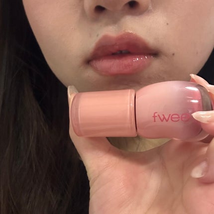 フィー 3Dボリューミンググロス/fwee/リップグロスを使ったクチコミ(7枚目)